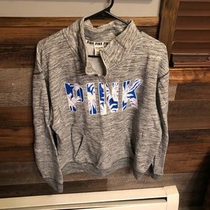 Womens crew size large